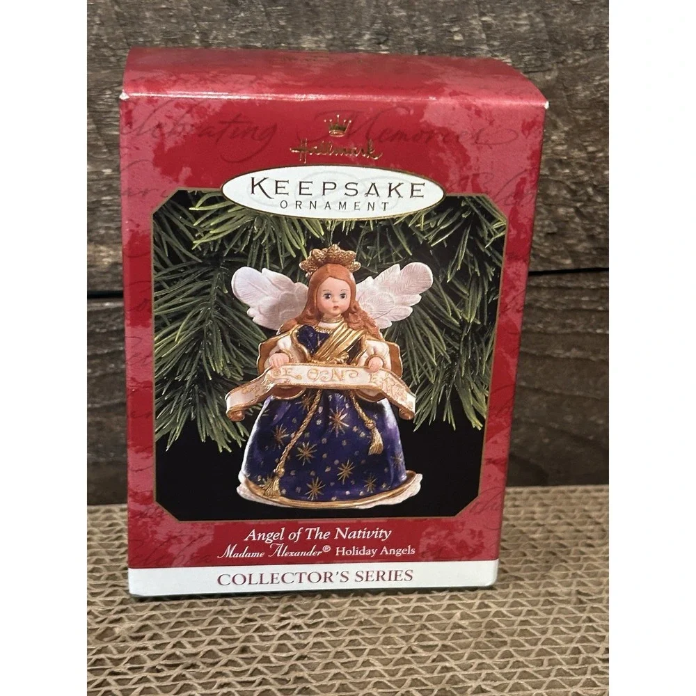 Hallmark ANGEL OF THE NATIVITY - #2 Madame Alexander Holiday Angels - Dated 1999